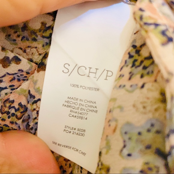 CAbi| Sienna Floral Blouse #52028 Small - Picture 5 of 6